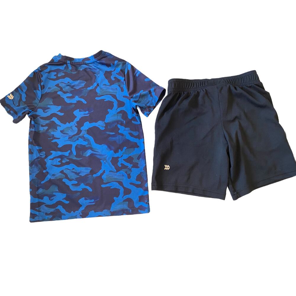 Boys Athletic Tee and Shorts Size S 6/7 - Picture 2 of 4